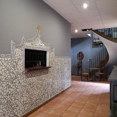 El Castell Embruixat Hotel Saint-Hippolyte  Bagian luar foto